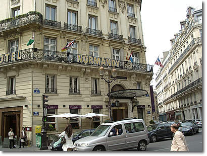 L'hôtel Normandy, 7 rue de l'Échelle à Paris.