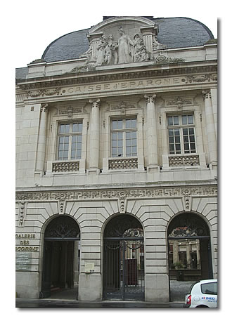 La Caisse d'épargne, rue de la République. Jules Verne est membre de son Conseil directeur en 1895.