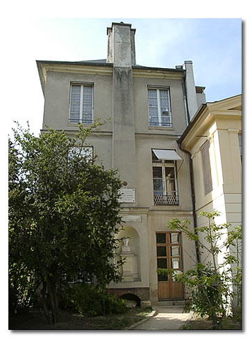 La maison du 47 rue Cuvier, où le naturaliste habite de 1795 à sa mort en 1832.