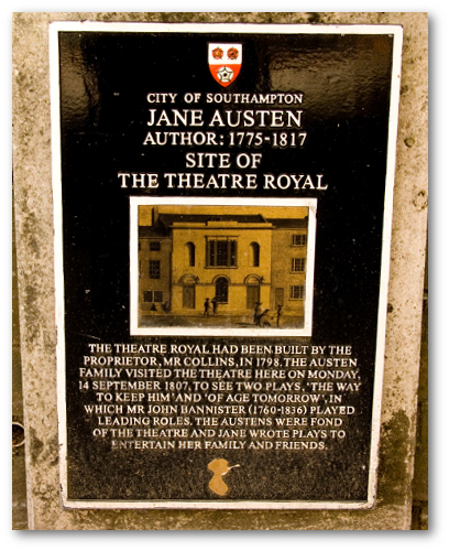 En 1807, les Austen assistent à plusieurs pièces au Theatre Royal, French Street, aujourd’hui disparu.