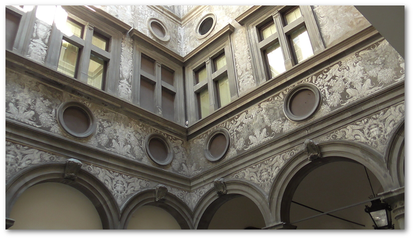 La cour intérieure du Palazzo Bartolini-Salimbeni.